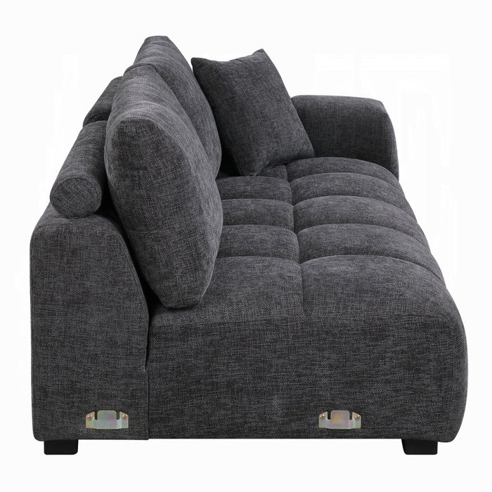 Chosen Sectional Sofa w/6 Pillows