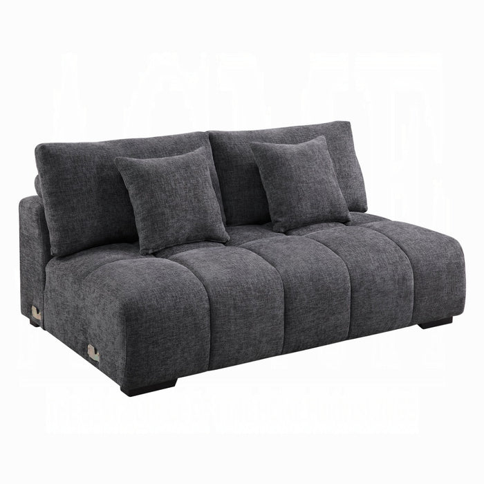 Chosen Sectional Sofa w/6 Pillows