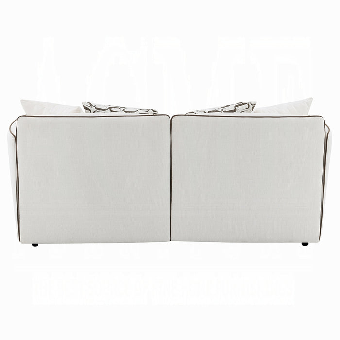 Yolanda Loveseat w/4 Pillows