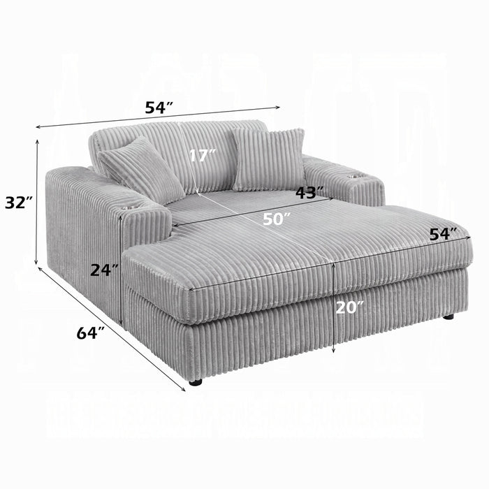 Hilde Chaise w/2 Pillows