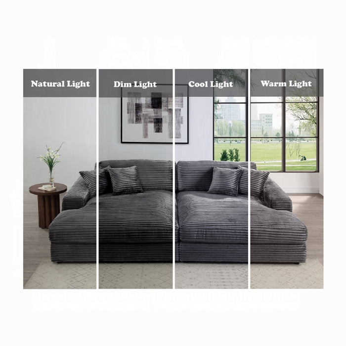 Hilde Chaise w/4 Pillows