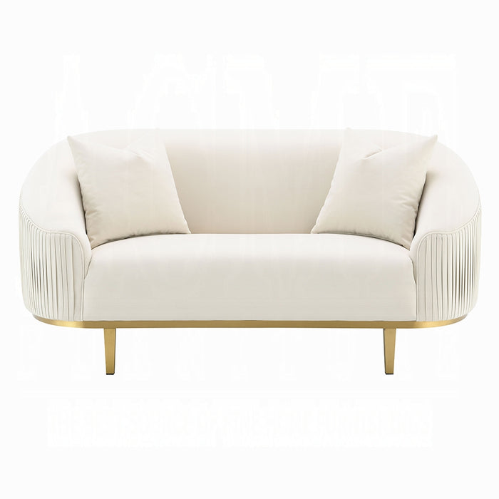 Martina Loveseat w/2 Pillows