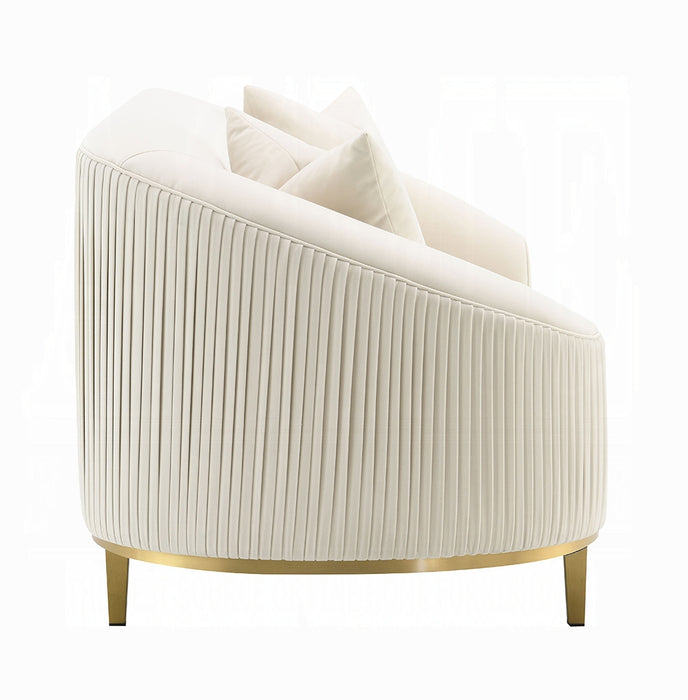 Martina Loveseat w/2 Pillows