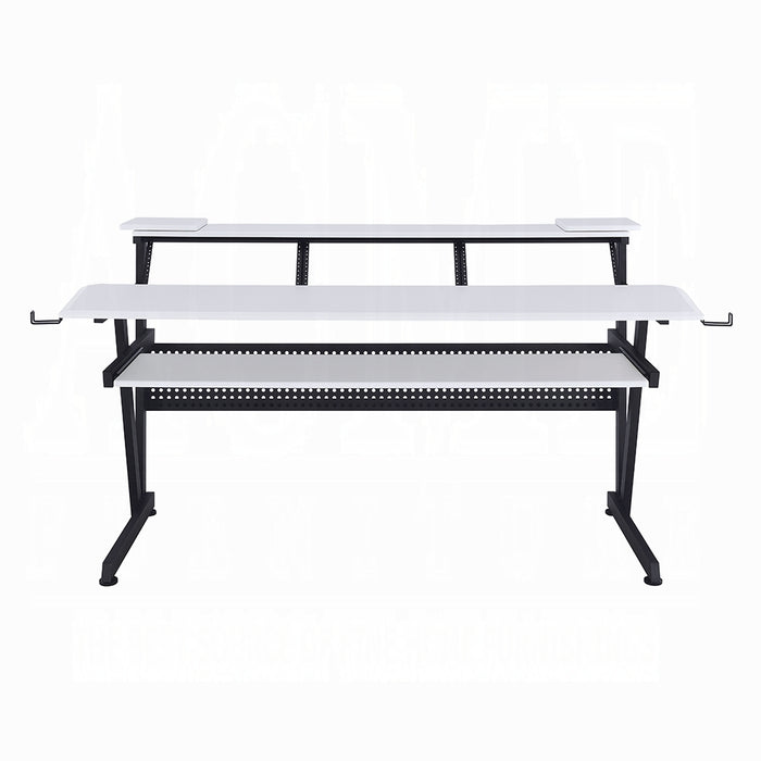 Saida Music Desk